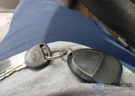 2008 Chevrolet Equinox Ls из США, поврежденный, VIN 2CNDL13F186021873